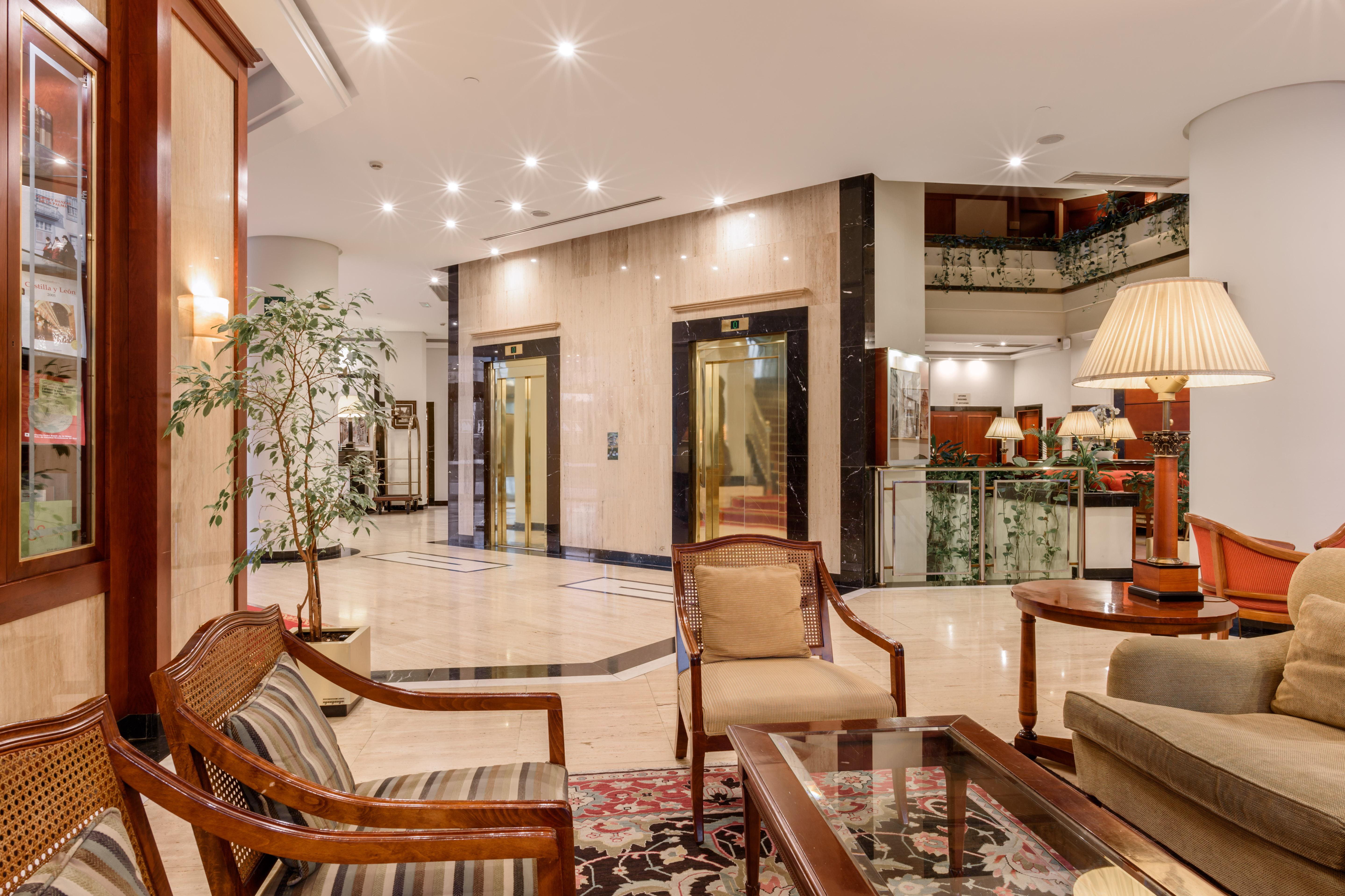 סנטיאגו דה קומפוסטלה Eurostars Gran Hotel Santiago מראה חיצוני תמונה
